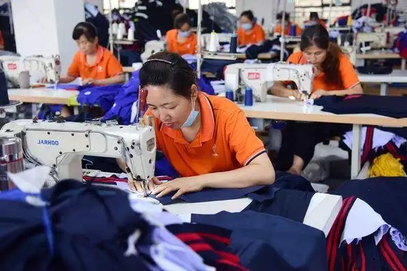 热烈祝贺永康市前仓翊丰校服厂荣获QES证书